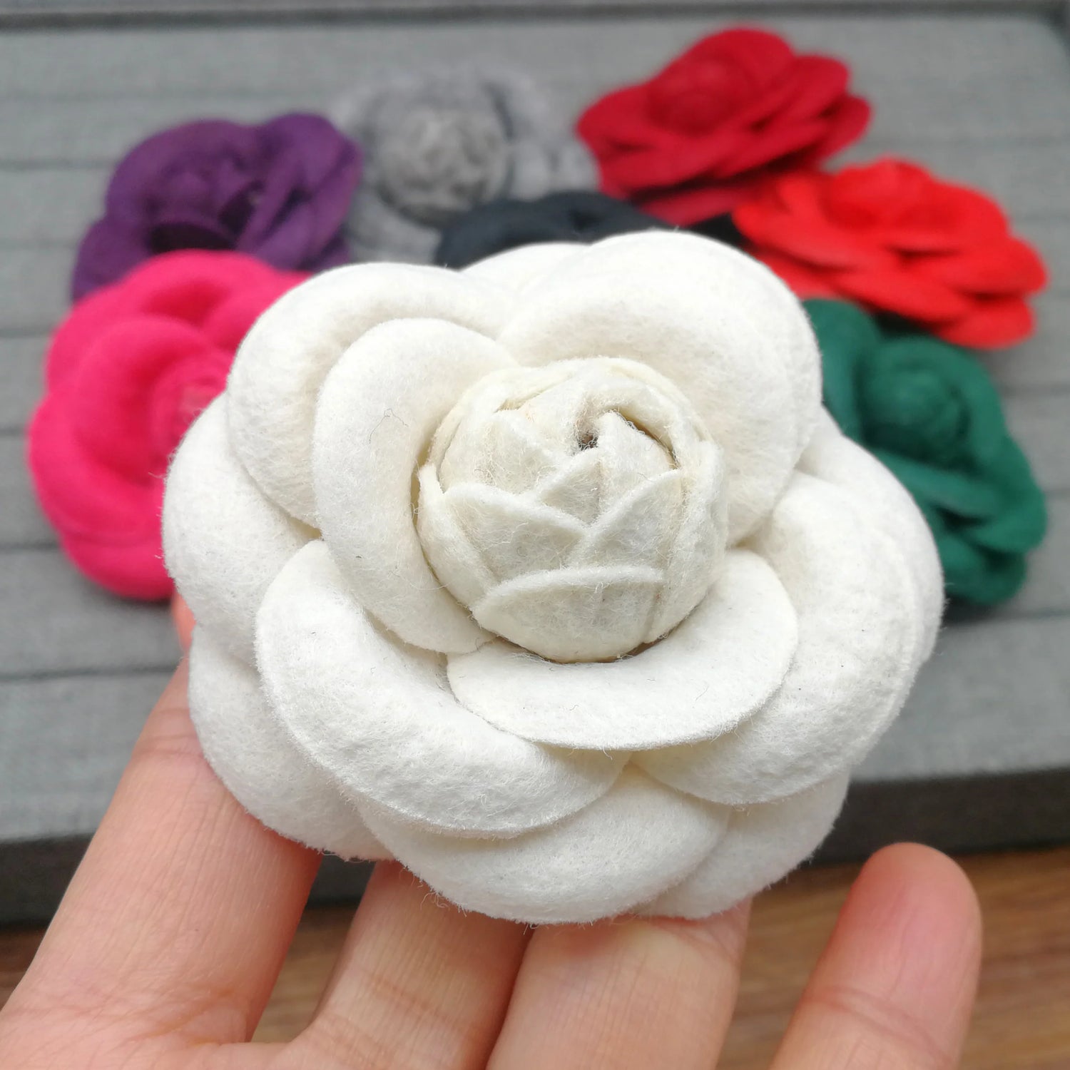 Luxus Große Broschen für Frau Schals Schnalle Pin Tuch Kunst Stoff Blume Brosche Mode Kleidung Schmuck Zubehör Mädchen Geschenke
