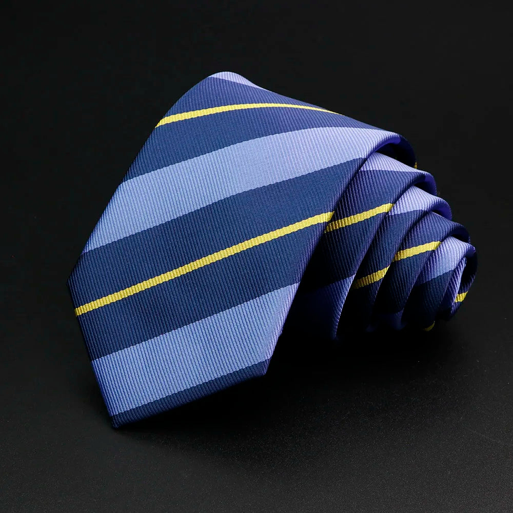 Nouvelle cravate classique à rayures pour homme, 7 cm, jacquard, rouge, bleu, vert, à porter au quotidien, accessoire pour robe de soirée, cadeau pour homme