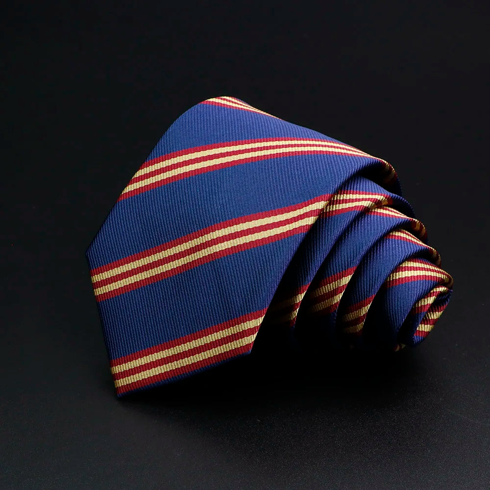 Nouvelle cravate classique à rayures pour homme, 7 cm, jacquard, rouge, bleu, vert, à porter au quotidien, accessoire pour robe de soirée, cadeau pour homme