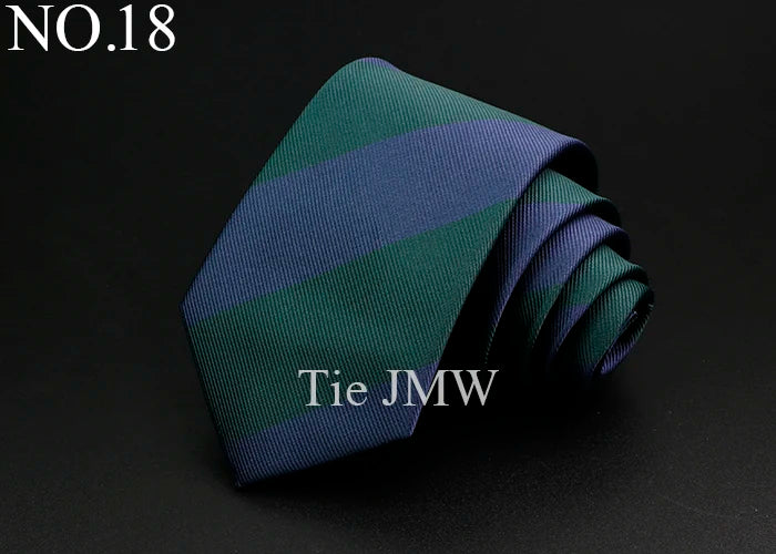Nouvelle cravate classique à rayures pour homme, 7 cm, jacquard, rouge, bleu, vert, à porter au quotidien, accessoire pour robe de soirée, cadeau pour homme