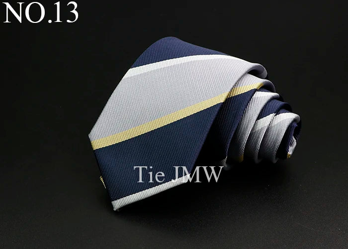Nouvelle cravate classique à rayures pour homme, 7 cm, jacquard, rouge, bleu, vert, à porter au quotidien, accessoire pour robe de soirée, cadeau pour homme