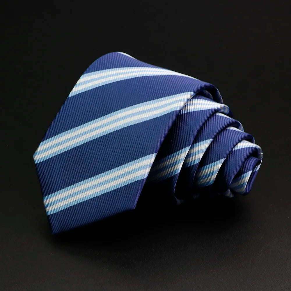 Nouvelle cravate classique à rayures pour homme, 7 cm, jacquard, rouge, bleu, vert, à porter au quotidien, accessoire pour robe de soirée, cadeau pour homme