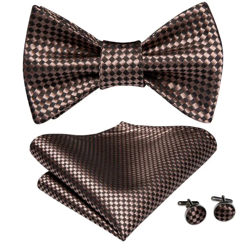 Hi-Tie - Juego de gemelos y pañuelo de seda para hombre, diseño de lazo, en azul, rojo, dorado, negro y blanco, con nudo de mariposa en jacquard para boda y negocios
