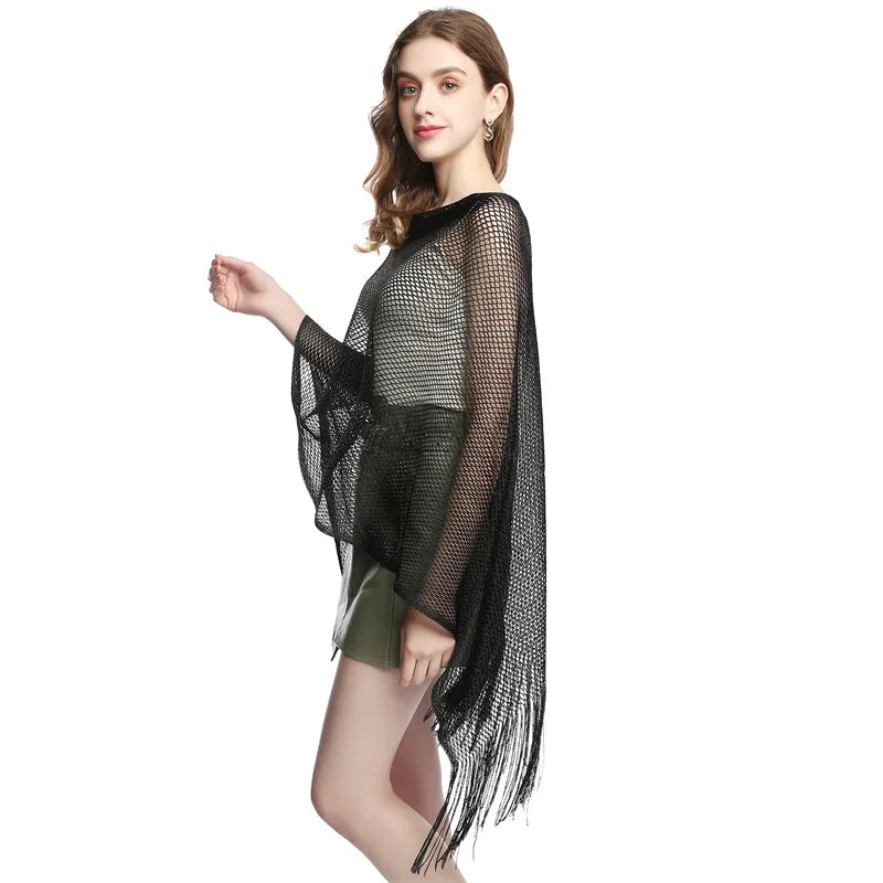 Châle de protection solaire pour femme, poncho d'été ajouré, chemisier de bikini de vacances, cape de plage respirante, cape à pompons, couleur unie