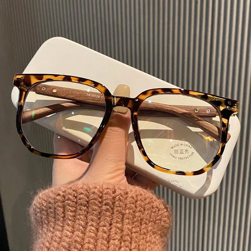 Luxury Blue Light Blocking Reading Glasses Women Men Wooden Legs Presbyopia Eyeglasses HD Lens Farsighted Eyewear with Diopter