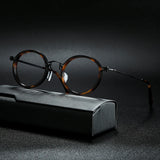 Vintage Pure Titanium Eyeglasses Frame Men Round Ultra Light Glasses Frame Women Retro Luxury Brand Designer Eyewear