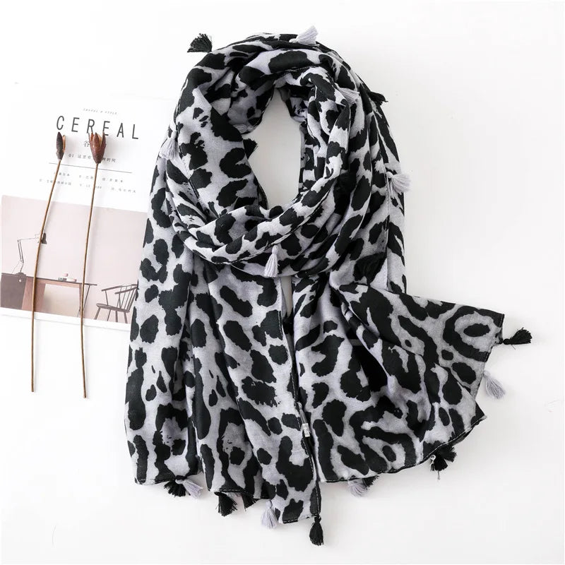 Fashion Printed Leopard Scarf Female Spring Muslim Women Hijab Scarves Tassel Large Size Headband Handkerchief Women's Bandana