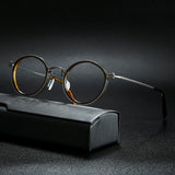Vintage Pure Titanium Eyeglasses Frame Men Round Ultra Light Glasses Frame Women Retro Luxury Brand Designer Eyewear