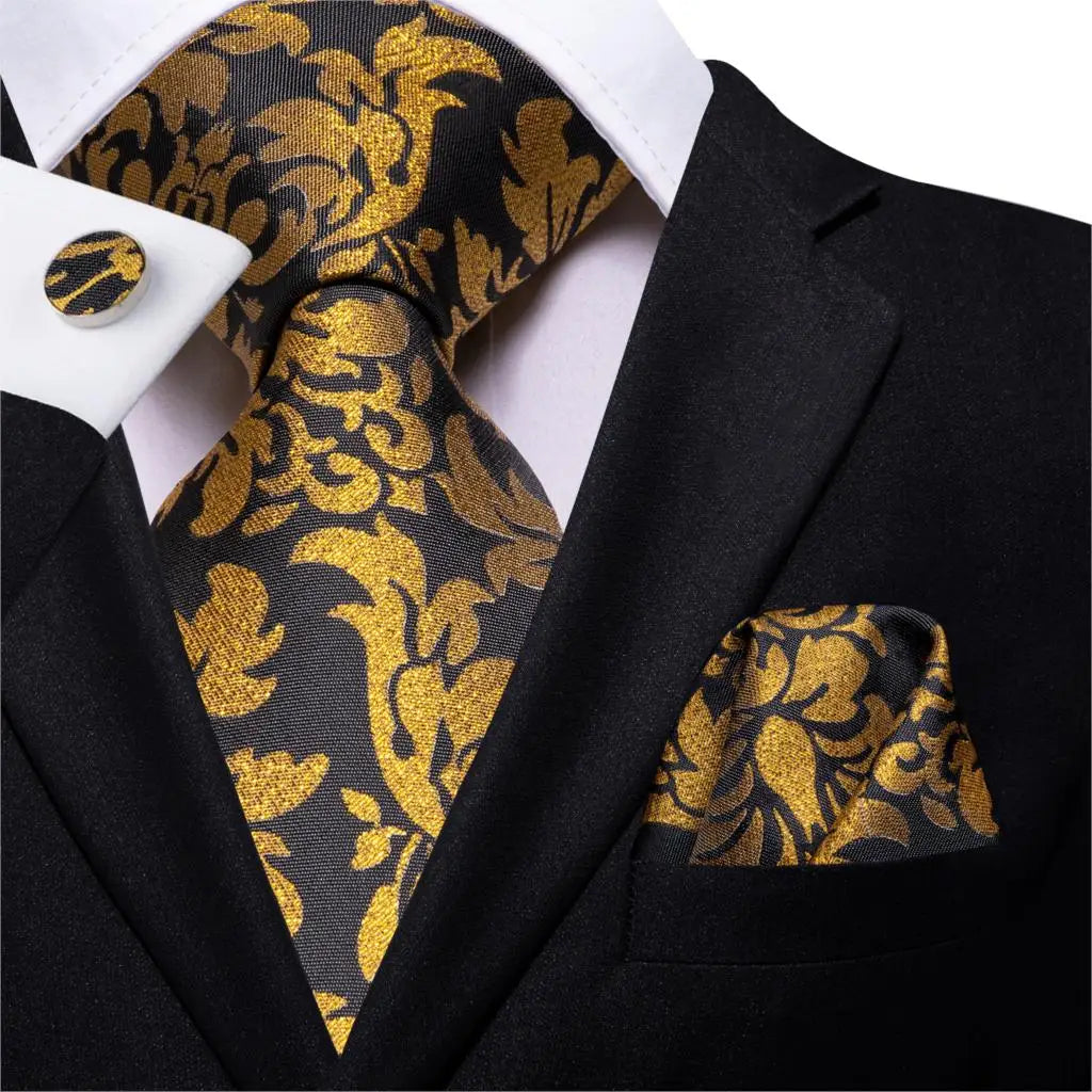 Hi-Tie Luxury Floral Paisley Ties for Men Male Desigenr Red Green Snow Ties for Christmas Adult Silk Tie Hanky Cufflinks Tie Set