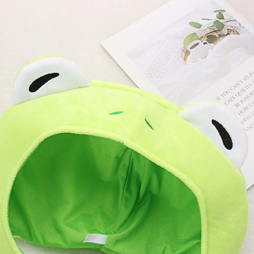Funny Big Frog Eyes Cartoon Plush Hat Toy Green Headgear Cap Cosplay Costume