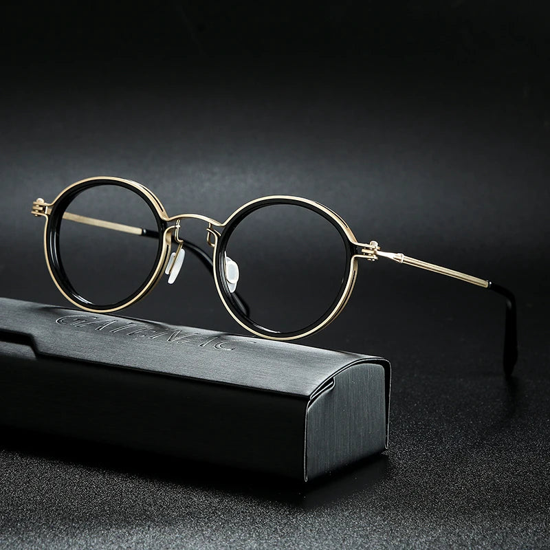 Vintage Pure Titanium Eyeglasses Frame Men Round Ultra Light Glasses Frame Women Retro Luxury Brand Designer Eyewear