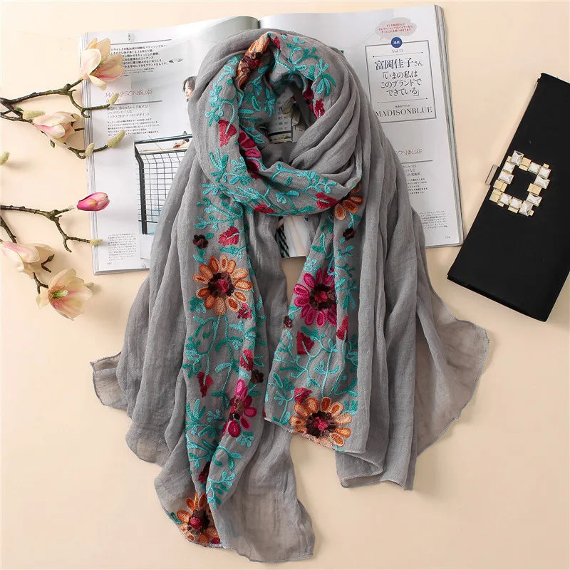 2023 Plain Embroider Floral Viscose Shawl Scarf From Indian Bandana Print Cotton Scarves and Wraps Soft Foulard Muslim Hijab Cap