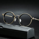 Vintage Pure Titanium Eyeglasses Frame Men Round Ultra Light Glasses Frame Women Retro Luxury Brand Designer Eyewear