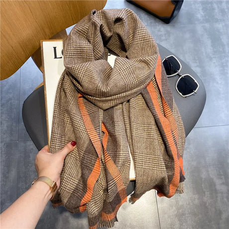 Luxury Brand Winter Plaid Women's Cashmere Scarf Warm Shawls and Wraps Thicked Wool Pashmina Female Blanket Scarves