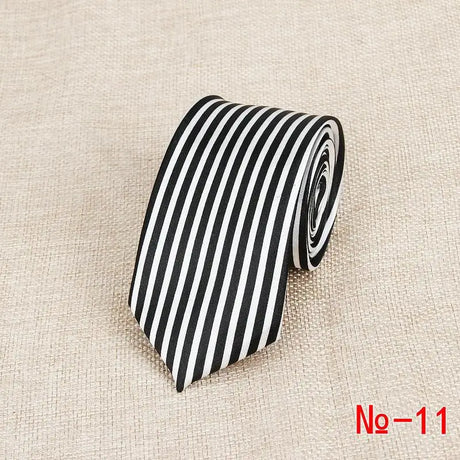 Classic Fashion Men's Skinny Tie Colorful Musical Notes Printed Piano Guitar Polyester 5cm Width Necktie Party Gift Accessory