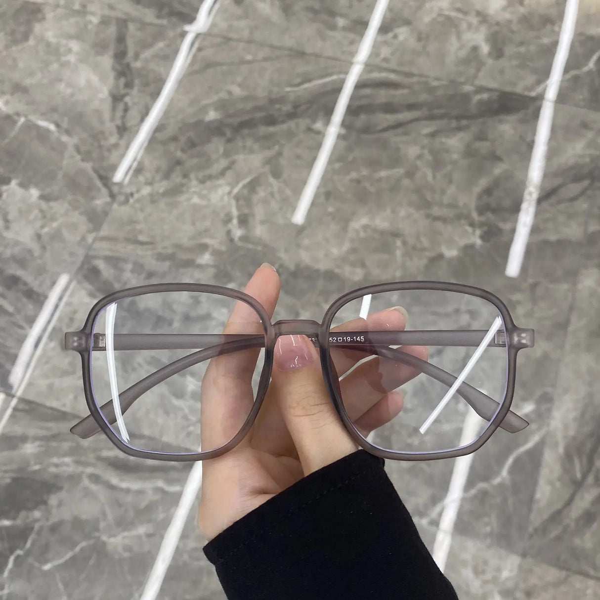 Nearsighted Eyewear Blue Light Blocking Glasses Comfortable Fashionable Eye Glasses -100 To -600