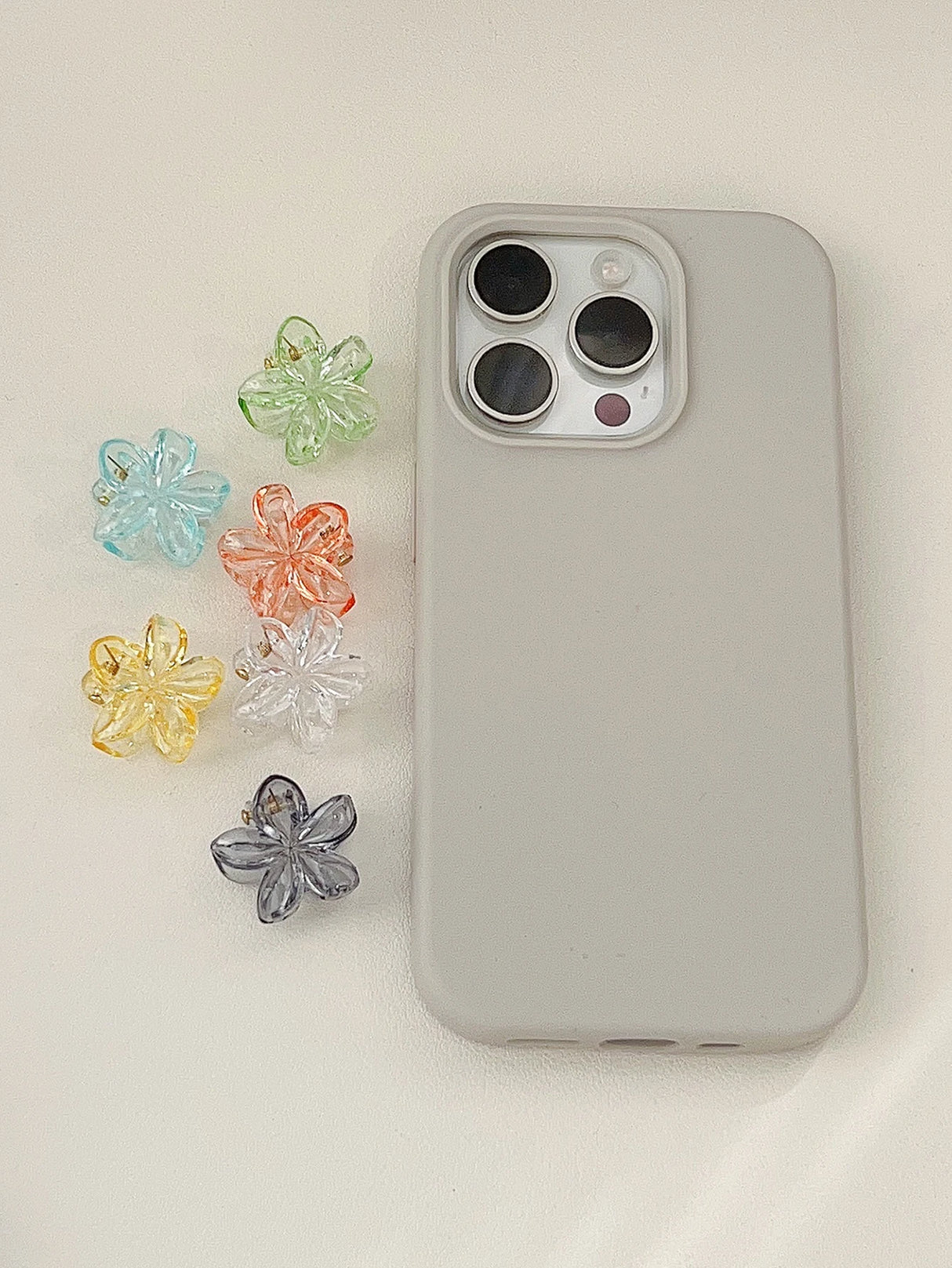 Mini Flower Hair Clips Pack for Women - Creaseless Styling Claw Clips for Bangs and Tiny Hair Styling