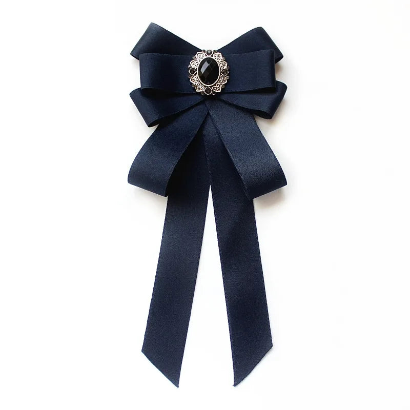 Handmade Fashion New Butterfly Knot Ribbon Diamond Bowtie College White Rhinestone Shirt Bow Tie Gift for Men Accessories