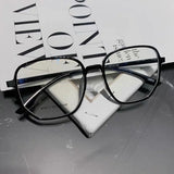 Nearsighted Eyewear Blue Light Blocking Glasses Comfortable Fashionable Eye Glasses -100 To -600