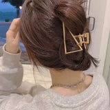 2023 New Fashion Metal Geometric Hair Claw Clip Trendy Hair Clips Hair Clamps Hairpins Party Hair Accessories For Women Headwear