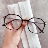 Blue Light Blocking Office Glasses Women Oversized Frame Anti-stress Decorative Glasses Computer Radiation Protection Eyewear