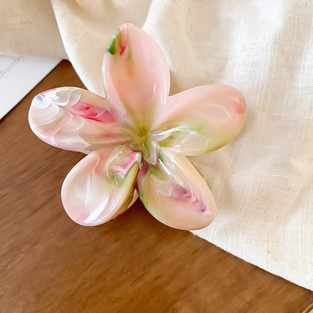 Gradient Frangipani Hair Clip 1PC Plumeria Hairpin Ins Style Ponytail Holder Barrette Sweet Shark Claws Party Hair Accessories