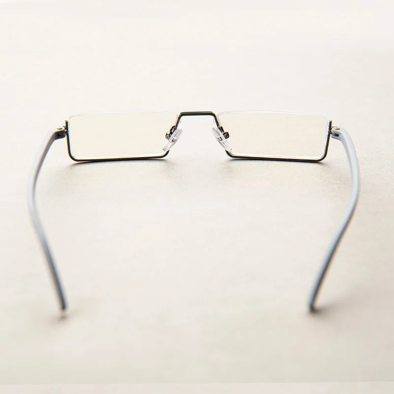 Blue light Blocking Reading Glasses for Men Metal Frame Readers Magnifier Presbyopia Lens Eyewear With Case +1.25+1.75+2.25