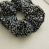 Korean Women Elegant Autumn and winter Elastics Hair Band Retro Leopard Print Scrunchies Hair Ties Ladies Ponytail Hold Hair Acc