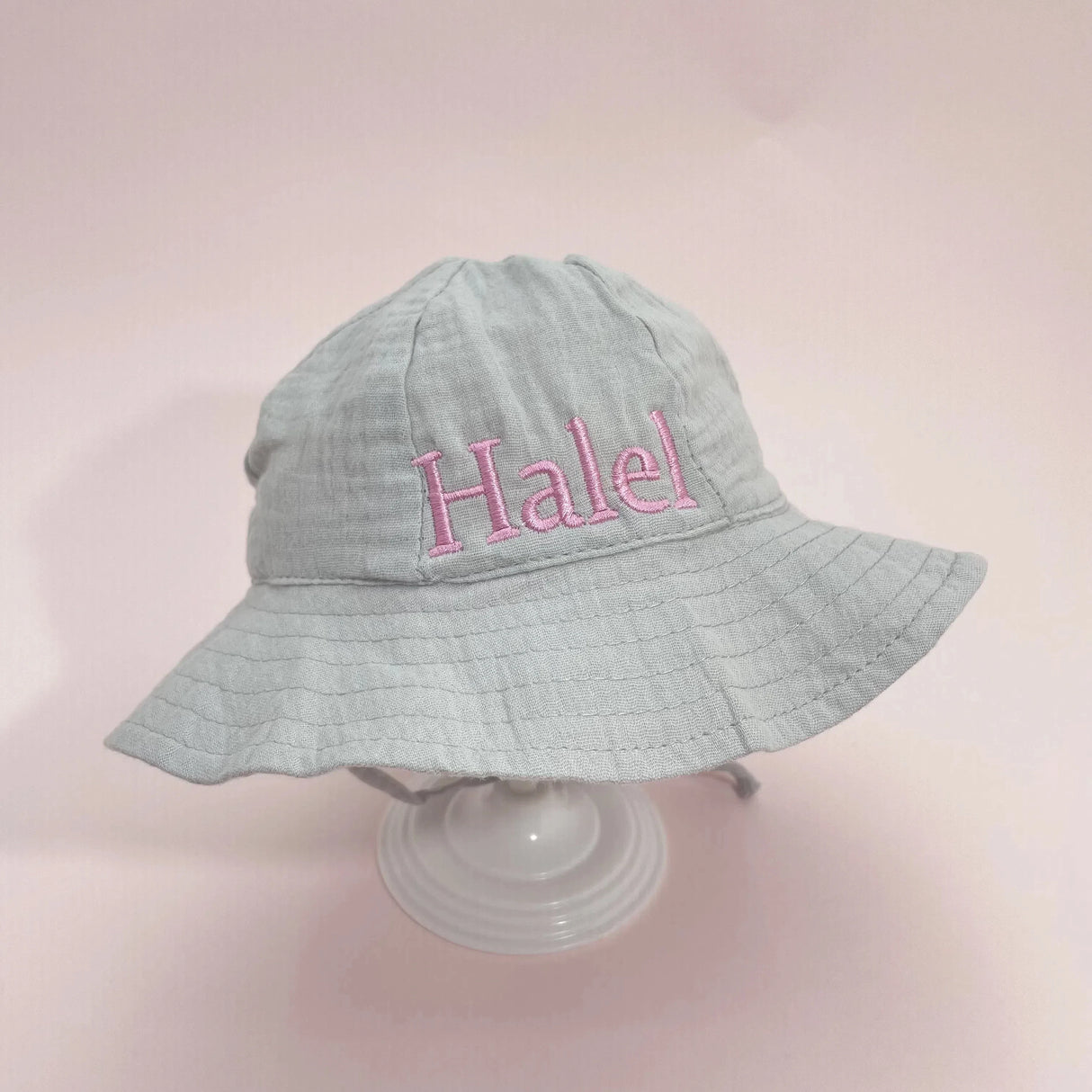 Embroidered Name Breathable Kids Wide Brim Sun Hat With Adustable Chin Strap Suitable For Summer And Beach