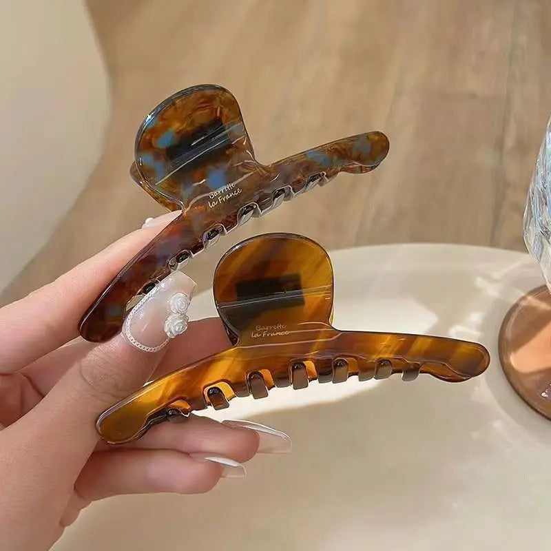 1pc Elegant hair clip, women's back of the head, ins shark clip, 2024 new clip headwear, high-end feeling, vinegar grip clip
