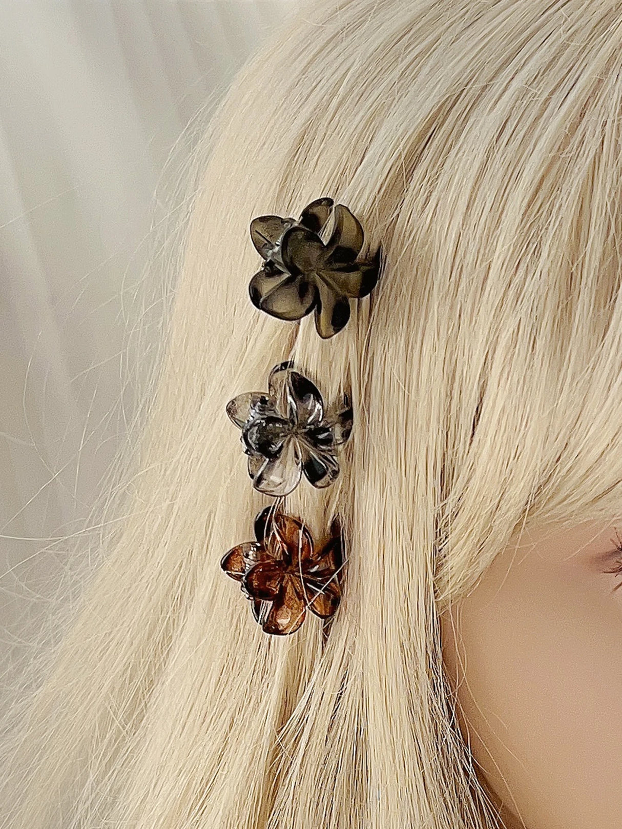 Mini Flower Hair Clips Pack for Women - Creaseless Styling Claw Clips for Bangs and Tiny Hair Styling