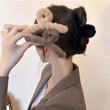 New Winter Faux Fur Hair Claw for Women Elegant Acrylic Crab Barrette Hairpin Girl-Hair Furry Headwear Hair Claw Clip