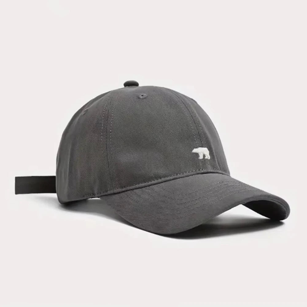 Four Seasons Versatile Polar Bear Pattern Embroidered Baseball Hat Men's and Women's Fashion Hip Hop Hat Outdoor Sunscreen Hat