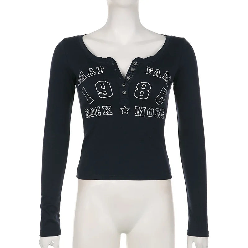 Black T-shirt Women Autumn Letter Print Streetwear Long Sleeves O-Neck Bodycon Sexy Top Button Fashion Casual Slim Tees Female
