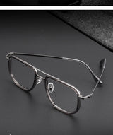Vintage Titanium Eyeglasses Frame Men Square Myopia Prescription Glasses Women Retro Optical Luxury Brand Glasses Frame Eyewear