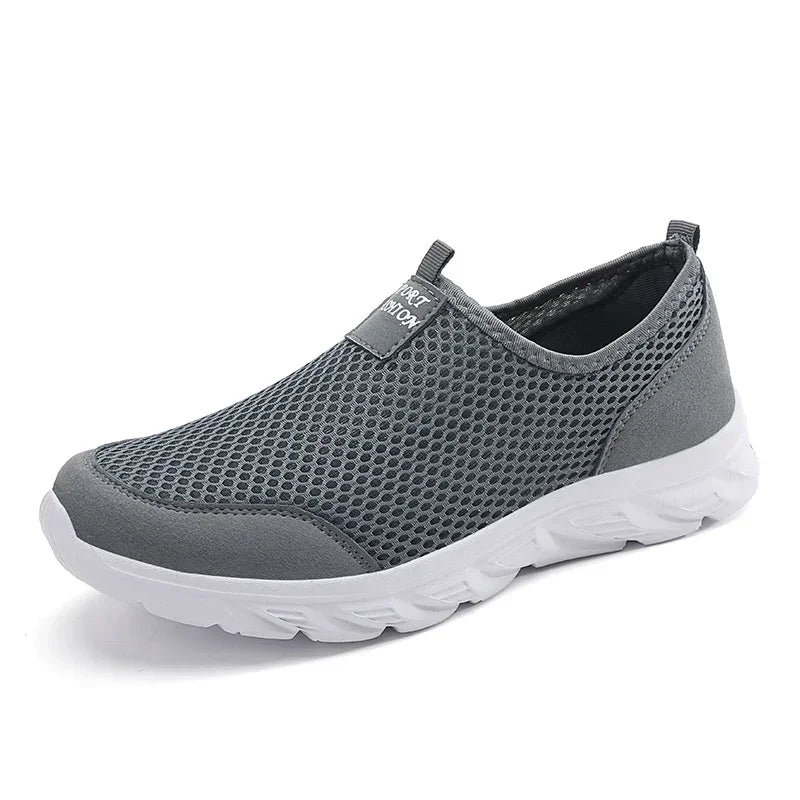 MAEDEF Fashion Breathable Men Casual Shoes Lightweight Outdoor Walking Shoe Non-slip Men's Sneakers Slip on Comfortable Footwear