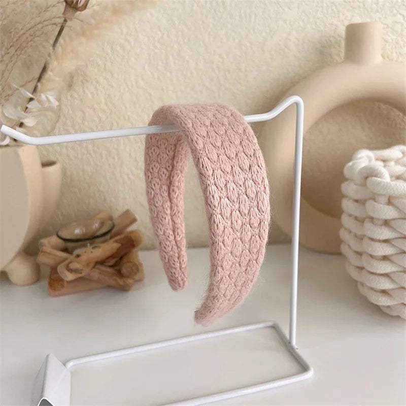 2022 Gentle Pink Womans Hairbands Girl Sweet Plush Wide Side Sponge Headband Hair Hoop Fashion Simple Solid Color Hair Accessory