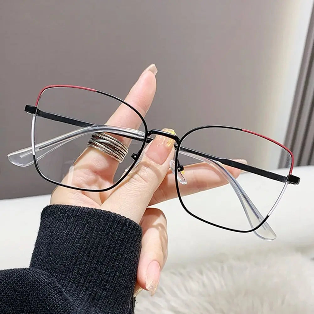 Dazzling Eyeglasses Blue Light Blocking Women Designers Glasses Optical Spectacle Computer Eye Protection Glass Fashion Eyewear