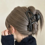 2024 Heart Hair Clips for Women Temperament Design Hair Claw Clip Luxury Korean Trendy Summer Hair Accessories Girls Headwear