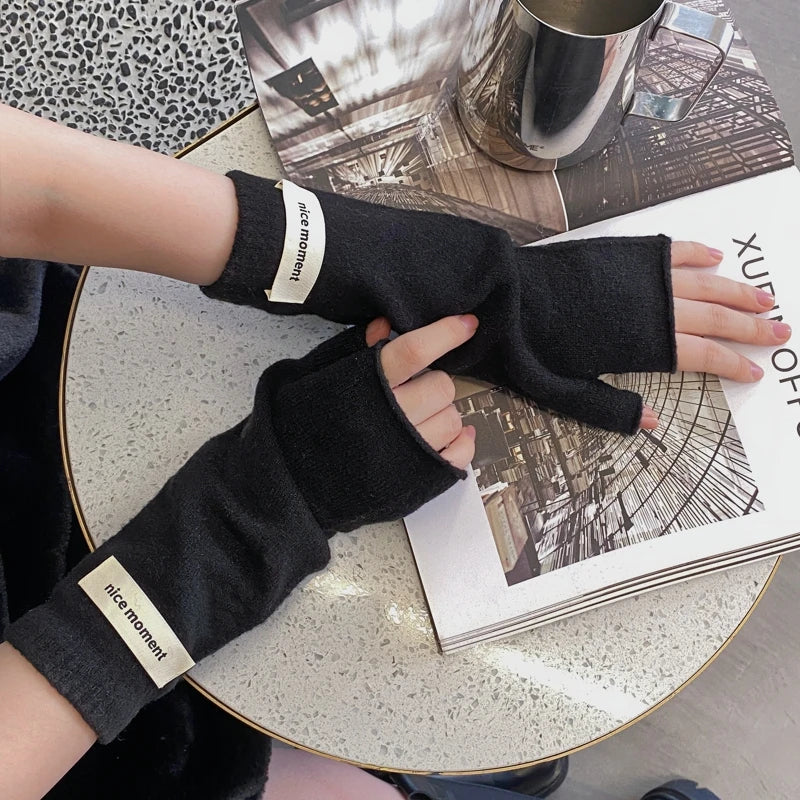 Korean-Style Women Letter Labeling Arm Warmers Knitted Fingerless Gloves Wrist Sleeves Harajuku Pure Color Gloves For Women