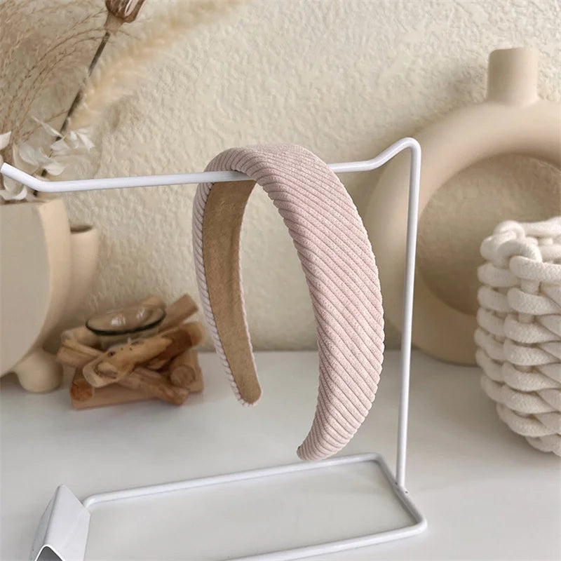 2022 Gentle Pink Womans Hairbands Girl Sweet Plush Wide Side Sponge Headband Hair Hoop Fashion Simple Solid Color Hair Accessory