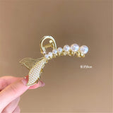 Metal Hair Claw Crab Clip for Women Girls Korean Non Slip Big Geometric Barrette Shark Clip Hairpin Head Pearl Hair Accessories