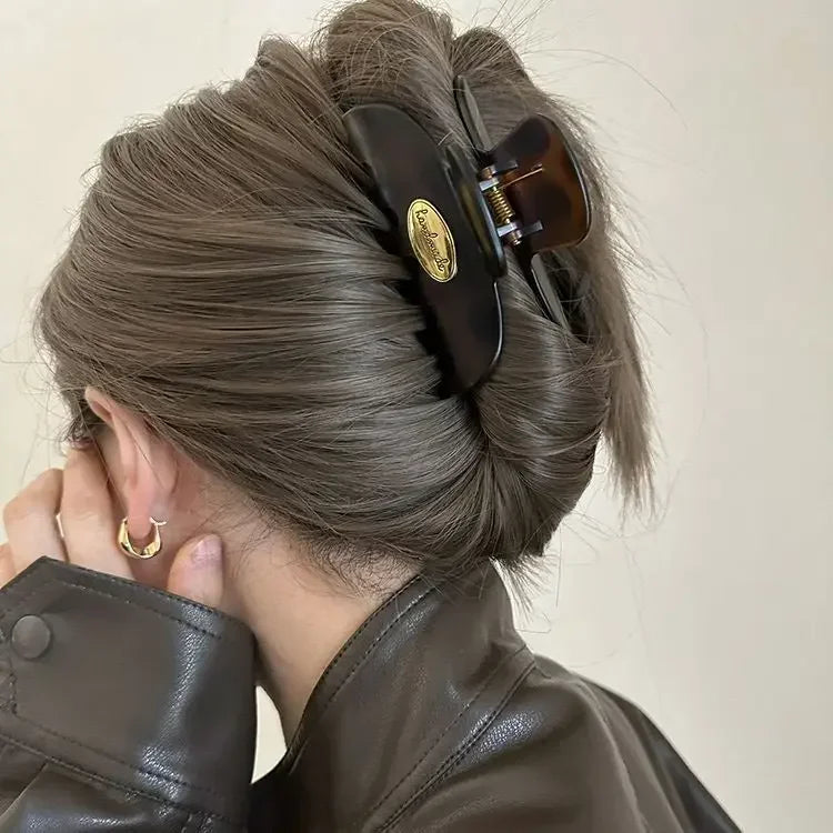 Retro Hair Clip for Women Acrylic Gold Color Letter Hair Claws Clips Trendy Cross Hairpin Korea Hair Accessories Girls Head Wear