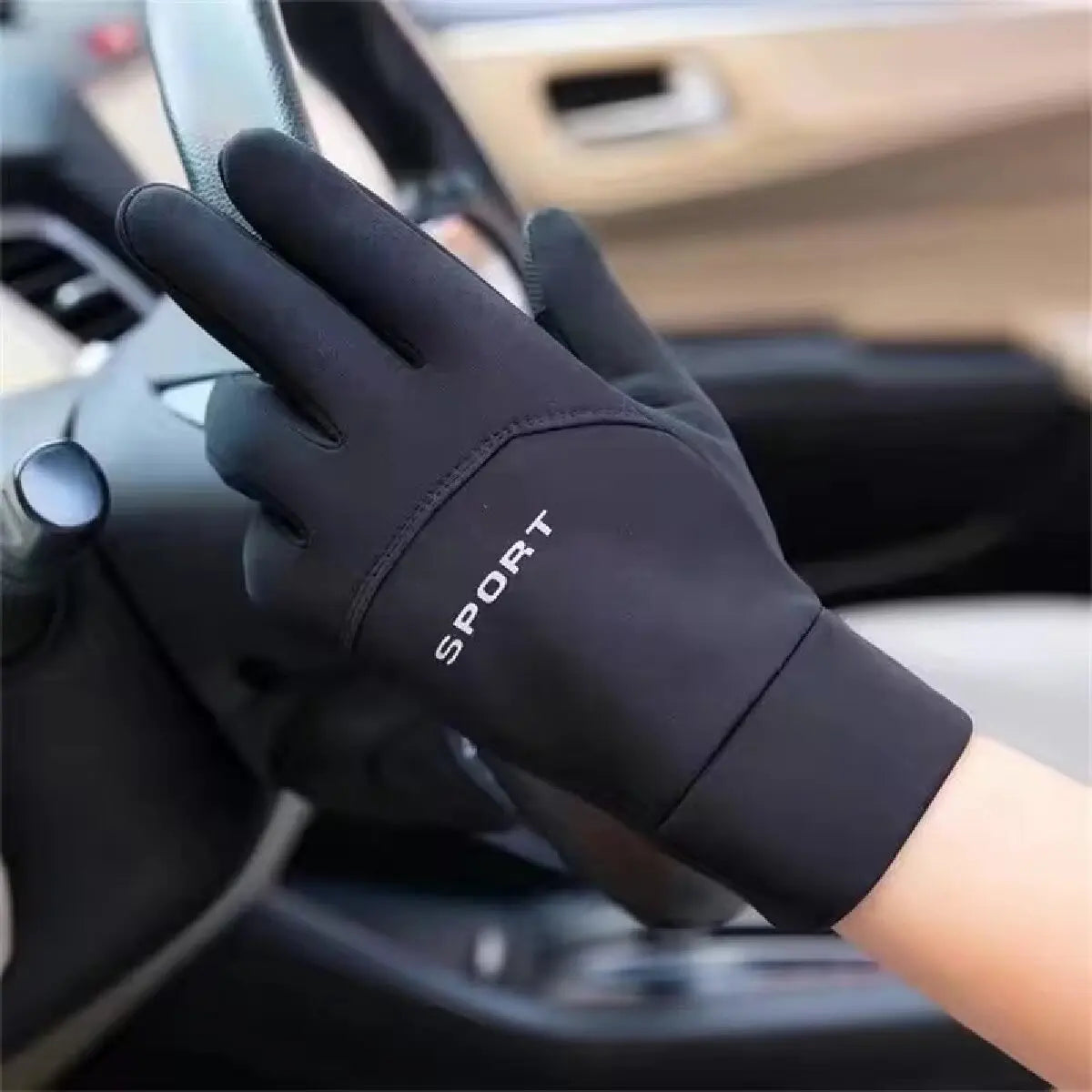 Windproof and Waterproof Outdoor Gloves Touch Screen Thumb and Index Finger Fingertips Warm Gloves for Running Cycling