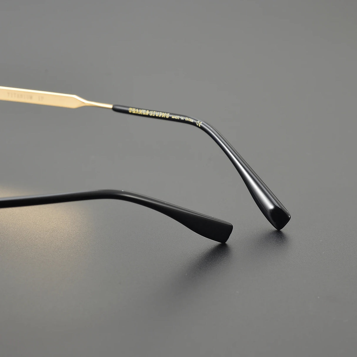 2024 High Quality Handmade Titanium Half Frame Computer Glasses Men Women Luxury Retro Rectangle Eyeglass Frame Optical Eyewear
