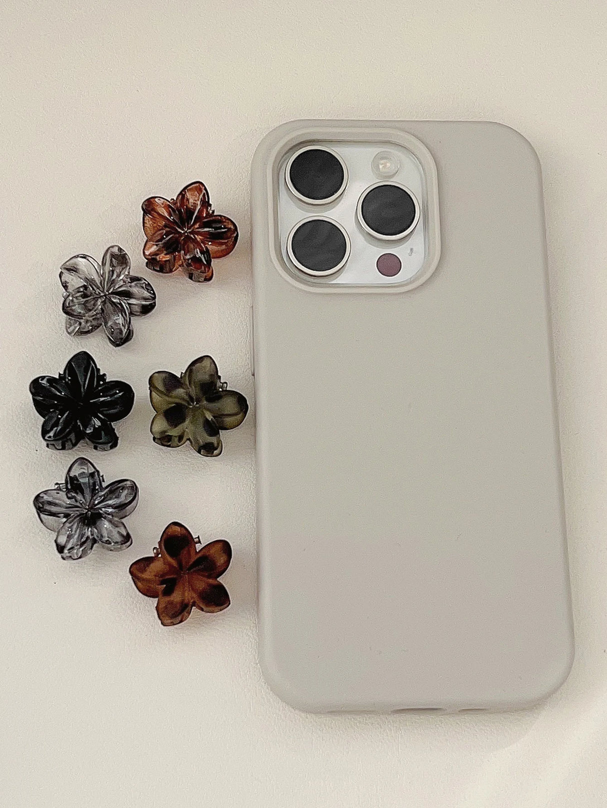 Mini Flower Hair Clips Pack for Women - Creaseless Styling Claw Clips for Bangs and Tiny Hair Styling