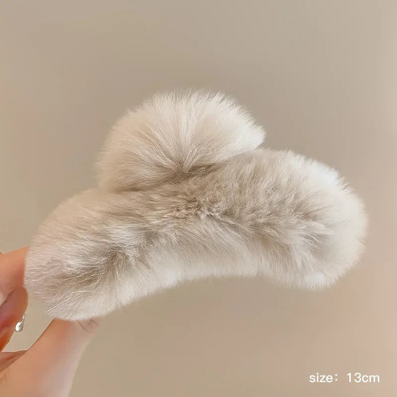 Muweordy New Oversized Faux Fur Big Crab Hair Clip for Girls Rabbit Hair Claw Clips Cute Plush Ponytail Women's Hair Barrettes