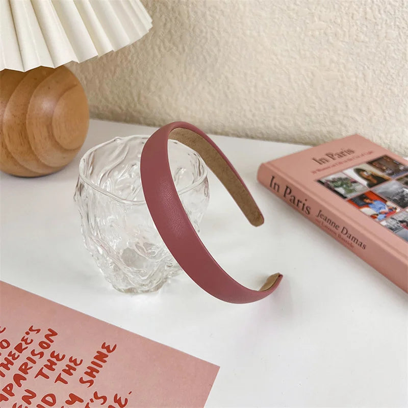 2022 Gentle Pink Womans Hairbands Girl Sweet Plush Wide Side Sponge Headband Hair Hoop Fashion Simple Solid Color Hair Accessory