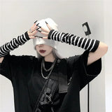 Y2K Gothic Lolita Gloves Arm Cover Harajuku Arm Warmers Black Grey Striped Fingerless Punk Long Wristband Metallic Unisex Gloves