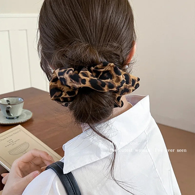 Leopard Print Scrunchies Hair Tie Hairs Rope High Elasticity Elastic Hairs Band Ponytail Holder Elegant Women Hair Accessories